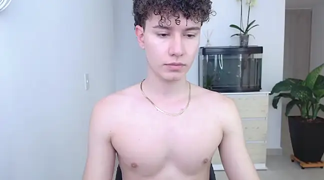 adrian morelly online show from December 13, 3:43 pm