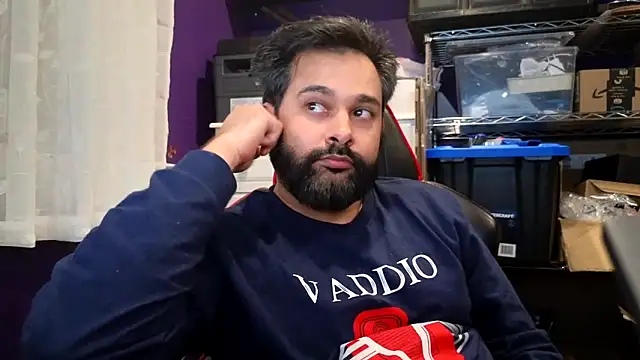 Sakhtlaundaz online show from November 21, 10:53 pm