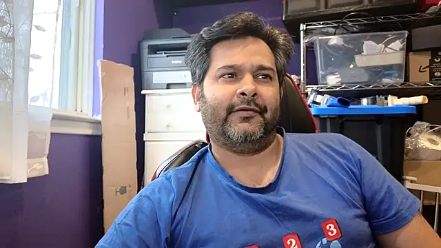 Sakhtlaundaz online show from April 16, 5:02 pm