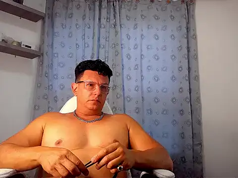 pedropicapi online show from November 16, 8:44 pm