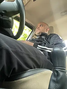 Dick 6inches online show from April 20, 1:19 am