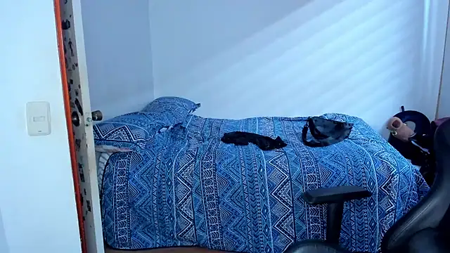 Tommy Bred online show from March 20, 10:35 pm