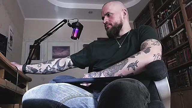 FindomJason online show from April 3, 5:59 am