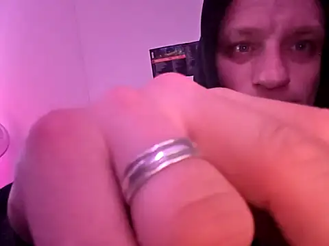 FragileSoftener online show from March 24, 12:16 am