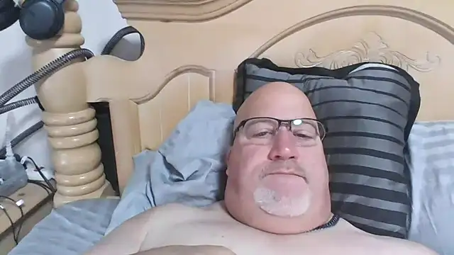 Bigbear0563 online show from November 17, 5:05 pm