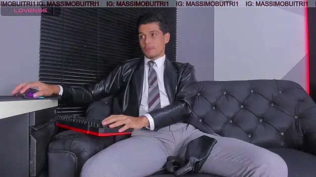 massimo g online show from April 18, 12:12 am