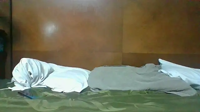 daddytim0 online show from June 19, 2:39 am