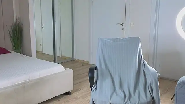 more  than  love online show from January 9, 6:07 am