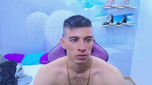 Snapshot of DEIBY_BABY chatting on September 29, 7:43 pm DEIBY BABY online show from September 29, 7:43 pm