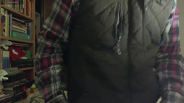 curiosillo83 online show from December 20, 3:00 pm