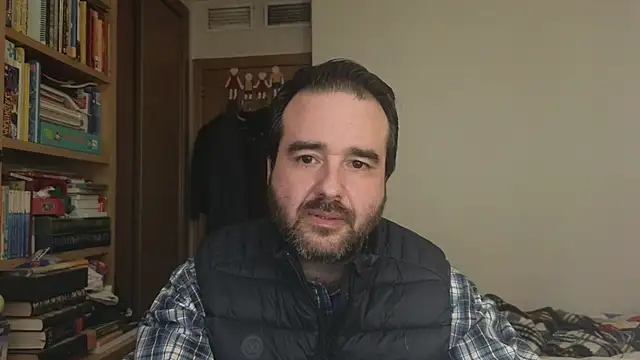 curiosillo83 online show from March 13, 4:14 pm