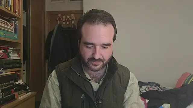 curiosillo83 online show from March 6, 4:37 pm