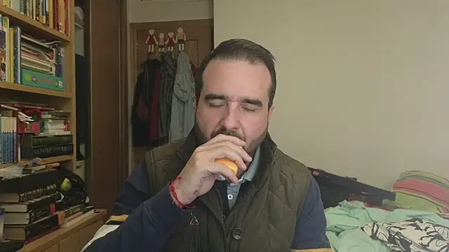 curiosillo83 online show from January 14, 3:38 pm