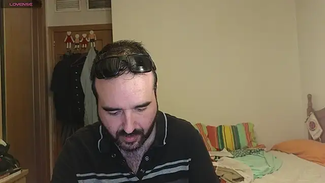 curiosillo83 online show from September 8, 2:16 pm