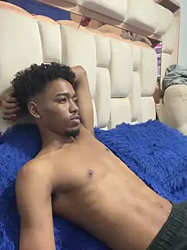 matatanlove online show from March 5, 7:39 pm