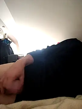 39Maczo online show from December 4, 8:32 am