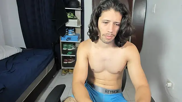imtonny19 online show from July 17, 1:24 am