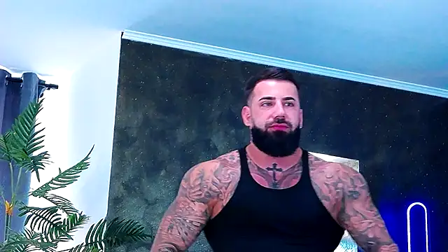 Snapshot of masterkingofmusclee chatting on September 24, 7:07 am masterkingofmusclee online show from September 24, 7:07 am