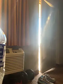 Stressreliever82 online show from March 25, 2:43 pm