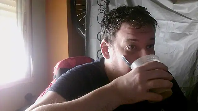 porkorossy online show from April 19, 7:41 am