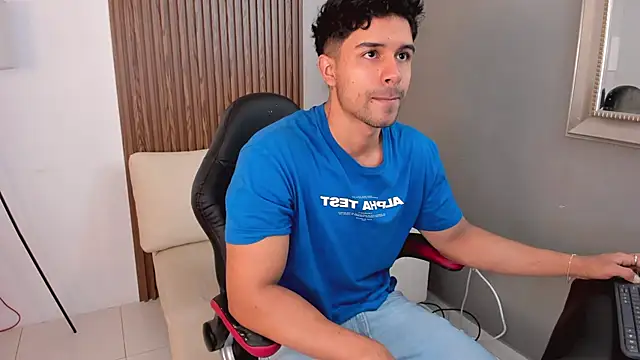 liam collins21 online show from February 21, 11:44 am