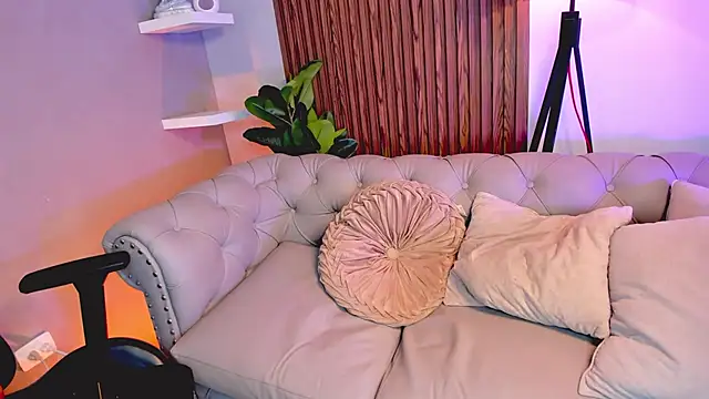 liam collins21 online show from November 24, 12:39 pm