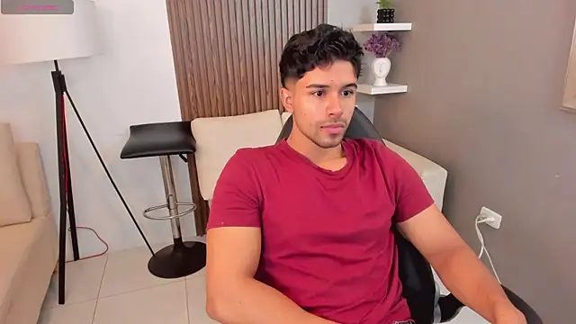 liam collins21 online show from February 26, 11:52 am