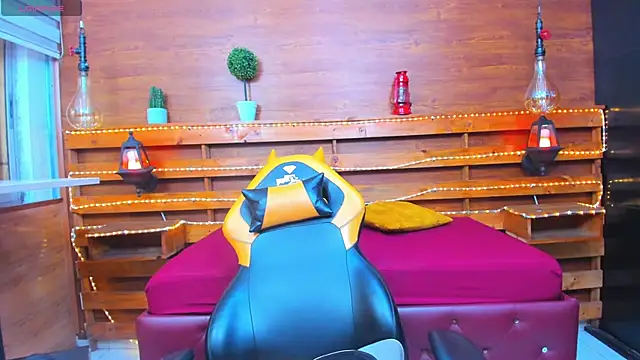 alex 477 online show from December 9, 11:26 am