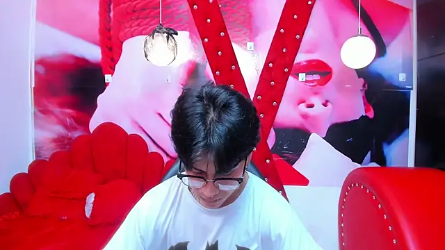 alex 477 online show from October 21, 11:46 am