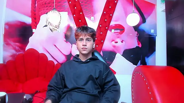 alex 477 online show from September 18, 11:56 am