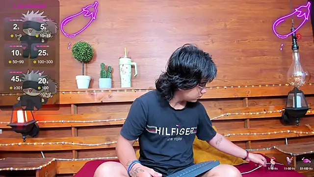 alex 477 online show from March 6, 11:36 am