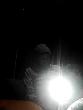 Nawtyslaveteen online show from April 7, 11:05 pm