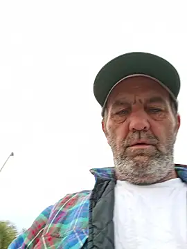 Hotbodyscottie online show from January 18, 1:13 pm