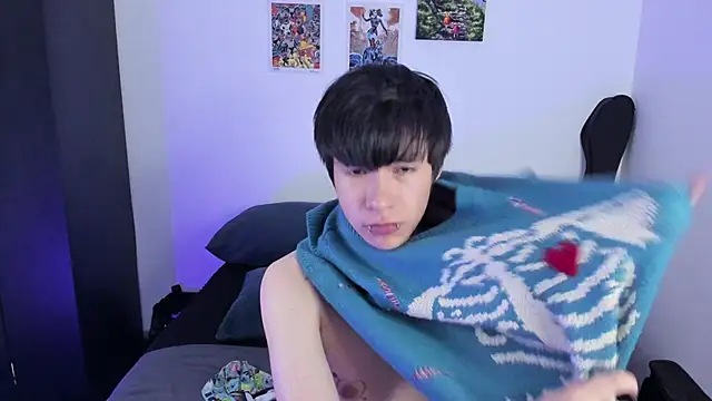 Aventure Twinks online show from November 1, 3:43 am