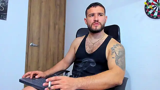 AndrewDiaz online show from October 14, 7:37 am