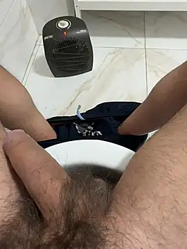 pino8787 online show from February 1, 10:34 pm