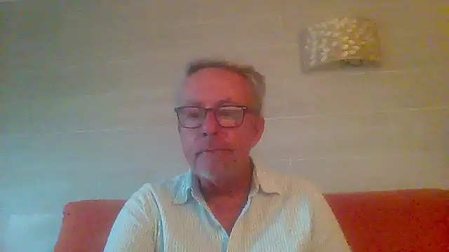 tuggy59 online show from April 18, 5:53 am