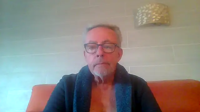 tuggy59 online show from March 11, 6:53 am