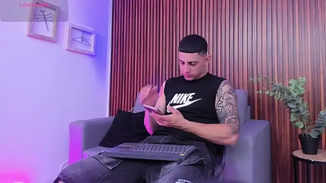 Alex cute77 online show from April 12, 12:17 pm