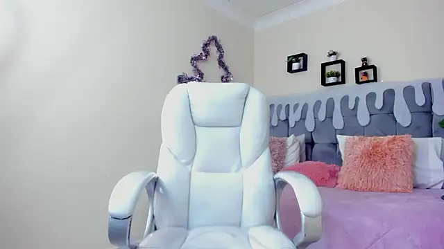 Alex cute77 online show from December 4, 12:25 pm