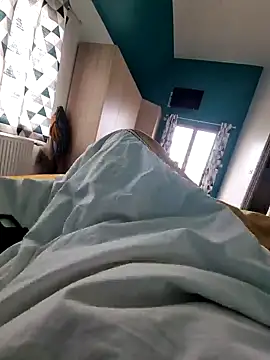 hairydickfr online show from February 3, 8:35 am