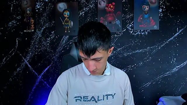 DereckCooperr online show from April 13, 8:53 pm