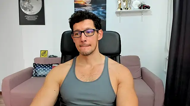 BrutusK08 online show from December 4, 8:32 am