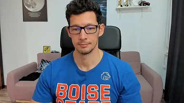 BrutusK08 online show from November 21, 9:41 am