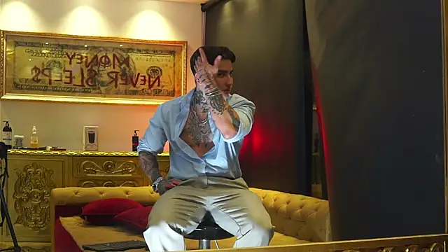 dantecoppolaa  online show from April 21, 11:55 pm