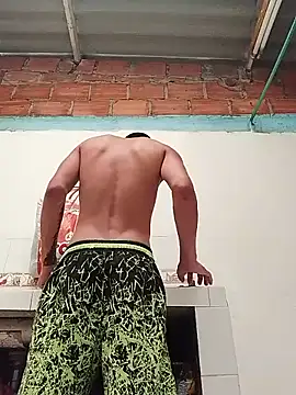 mailo bronw online show from April 14, 4:50 pm