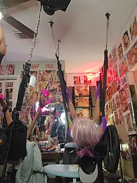 luvs2cumm69 online show from March 4, 8:54 am