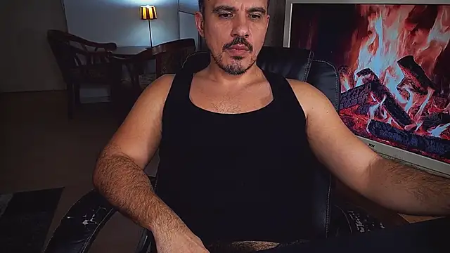 officeman7 online show from January 23, 4:27 pm