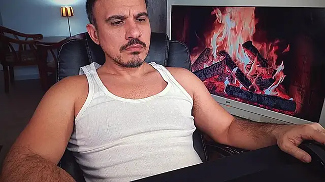 officeman7 online show from January 25, 3:09 pm