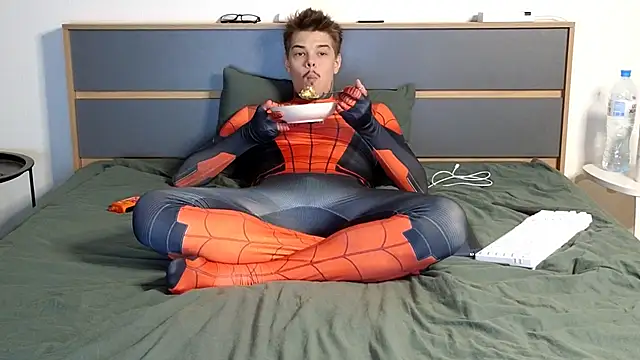 DENIS HERE online show from November 18, 7:12 am